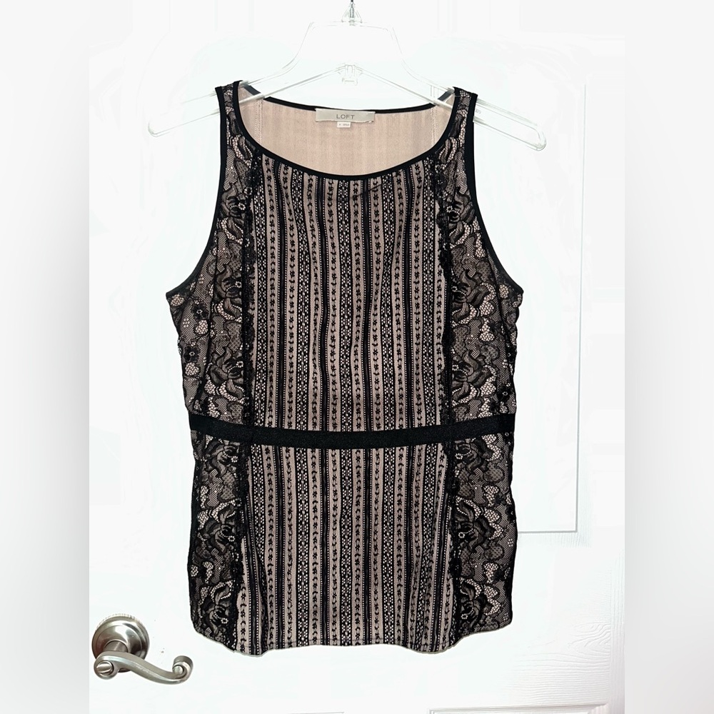 LOFT Black and Beige Sleeveless Lace Tank Top size 4